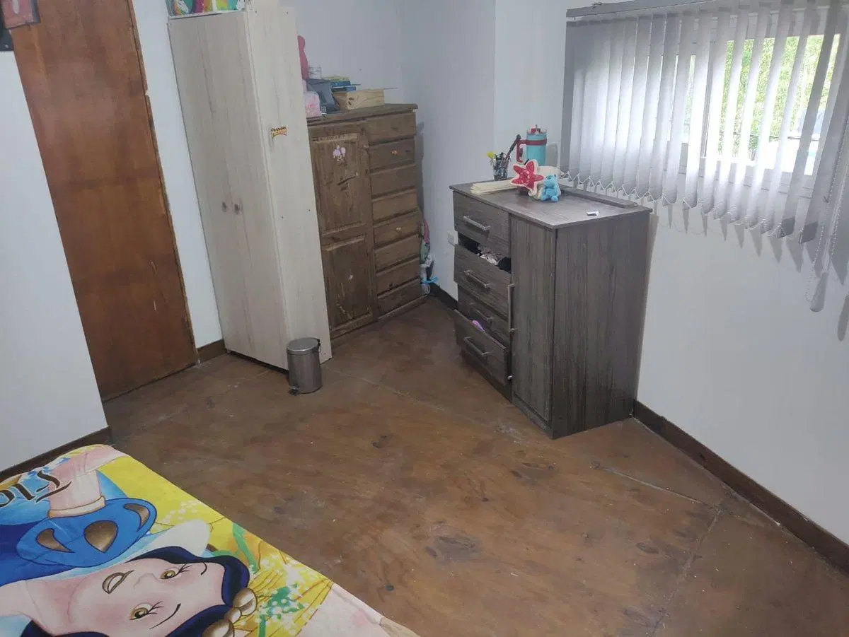 VENTA DE CASA- VISTALBA, CALLE REINOSO 1367 2