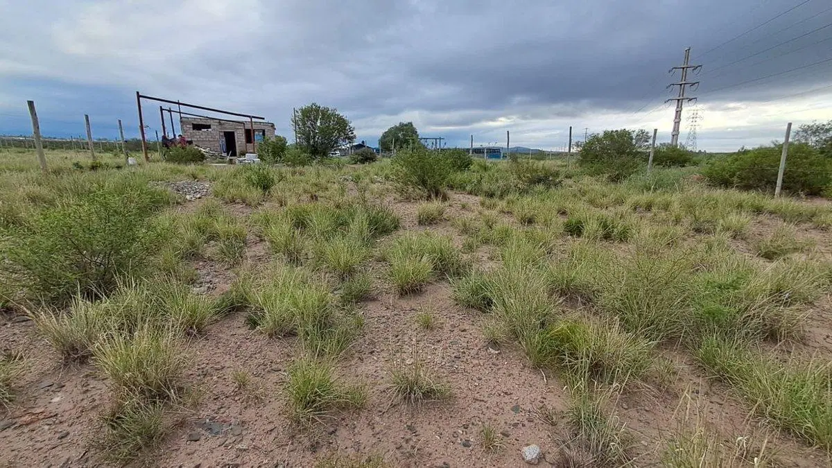 VENTA/PERMUTA - TERRENO B° PUERTO GRANDE-1.000M2 4