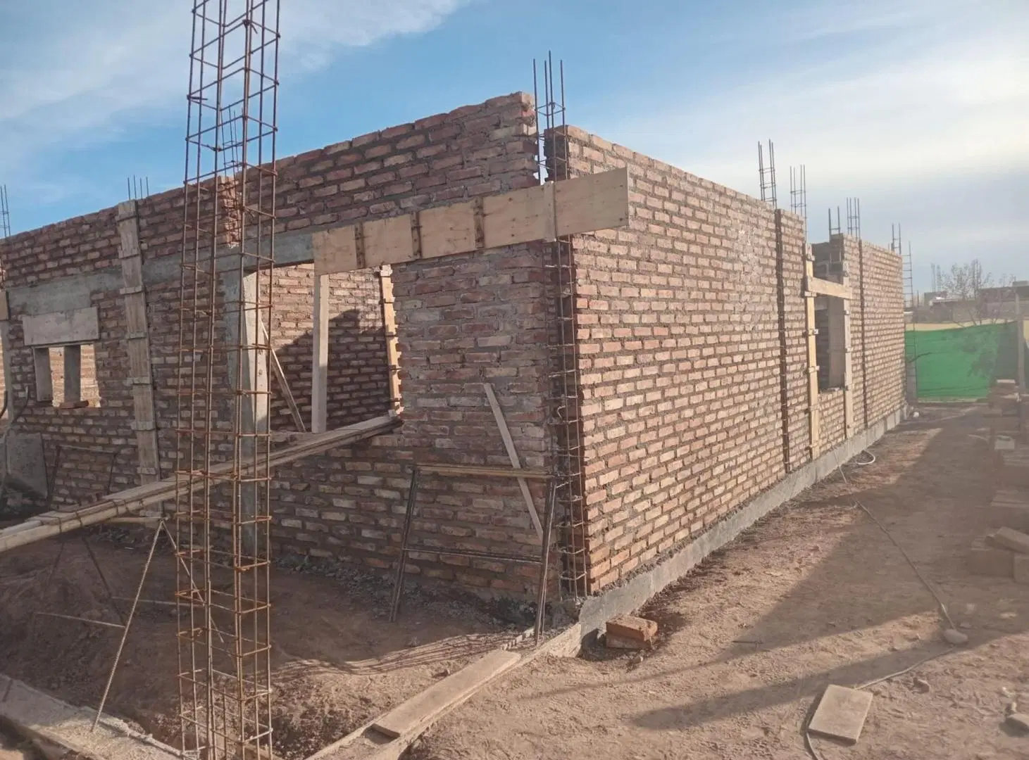 CASA EN OBRA, BARRIO PRIVADO LA MISSION 3