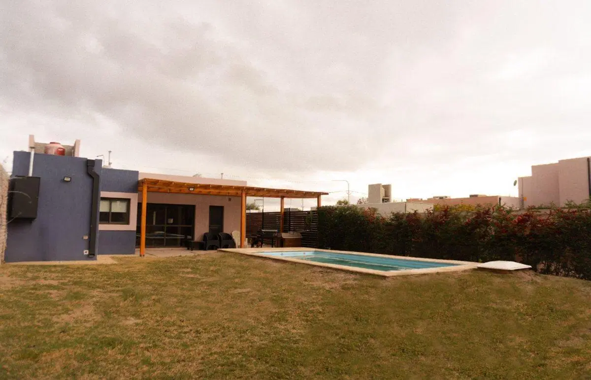 CASA EN BARRIO PRIVADO RAICES DEL VALLE, TUNUYÁN 3