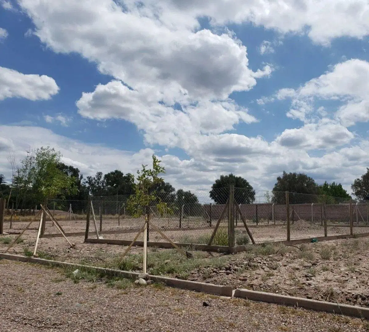 VENTA DE LOTE EN BARRIO LA HERRADURA MAIPÚ 3