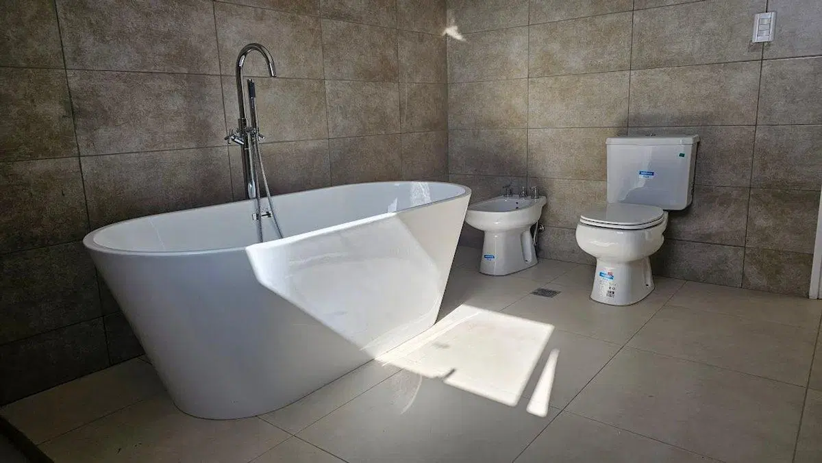 CASA A ESTRENAR EN VENTA BARRIO LAS RETAMAS MAIPÚ 3