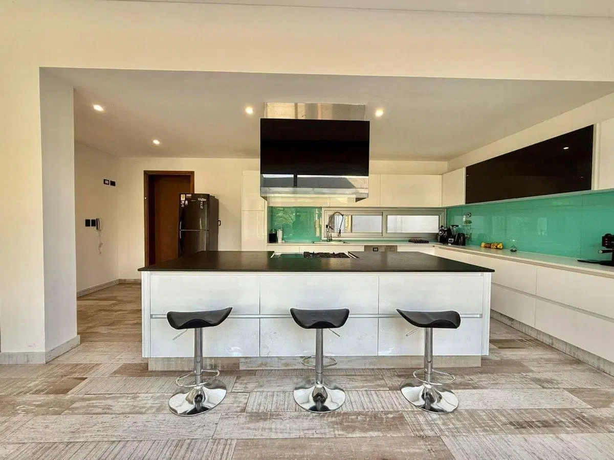 EXCLUSIVA CASA EN BARRIO PRIVADO RINCÓN DE ARAOZ 3