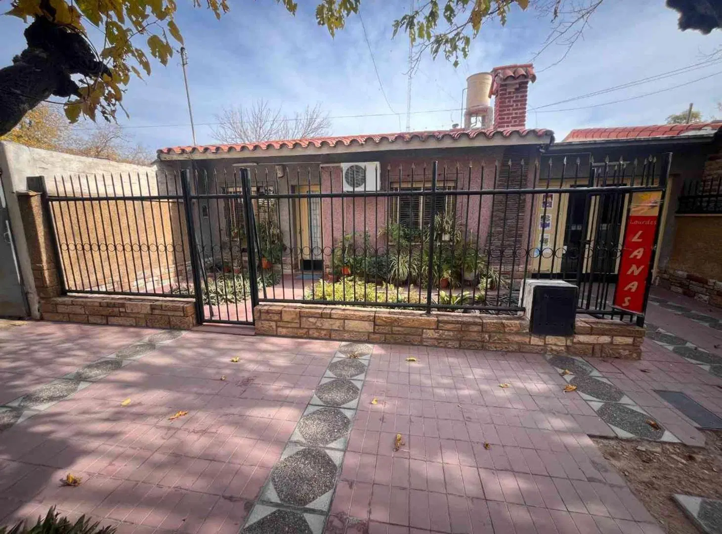 VENTA DE CASA CALLE ALPATACAL-VILLA NUEVA GLLÉN 3