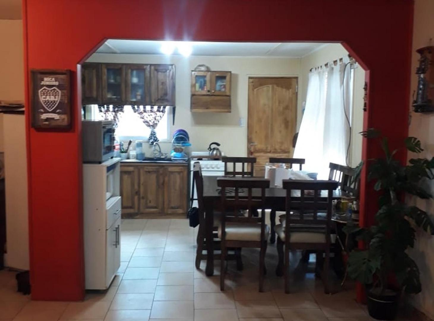 Foto de CASA CON PILETA EN VENTA EN LAS COMPUERTAS, imagen 3