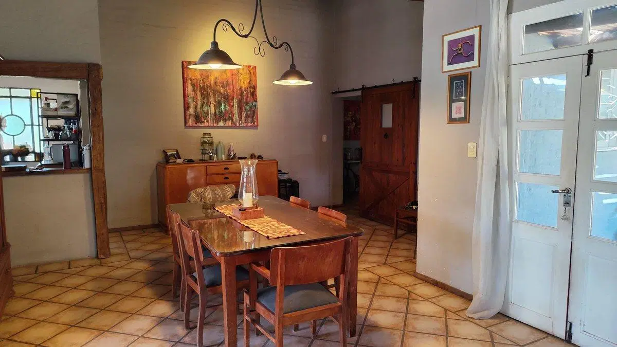 Venta de casa estilo campestre en barrio semipriv. 2
