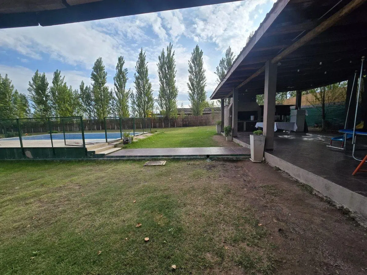 VENTA- HERMOSO COMPLEJO DE CABAÑAS  LAS COMPUERTAS 3