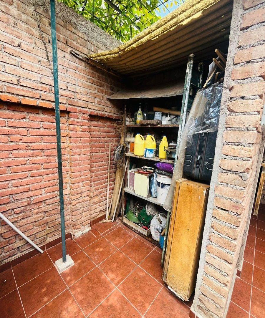 Foto de Casa 3 dorm. en Sexta Sección – Mendoza, imagen 2
