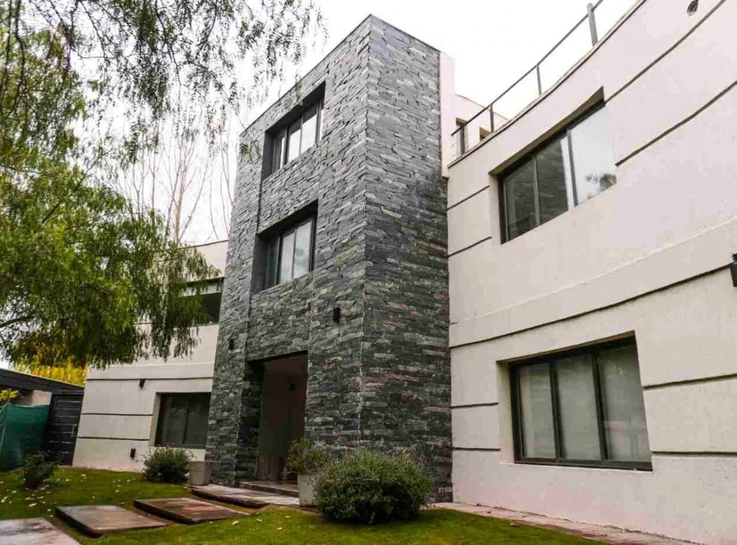 Residencia Premium de 540 m² Cubiertos APROXIMADOS 4
