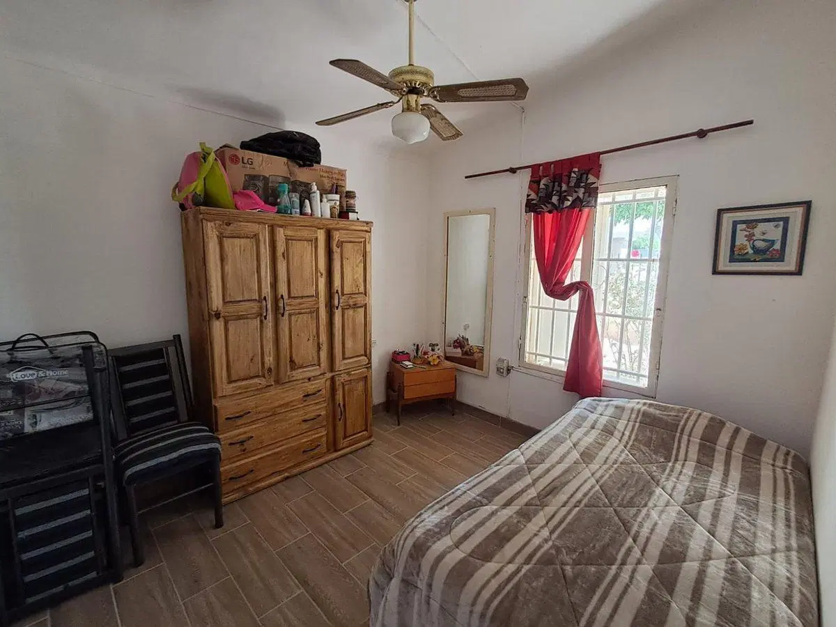 VENTA CASA LAS HERAS 2 HAB. B° SAN MIGUEL 8