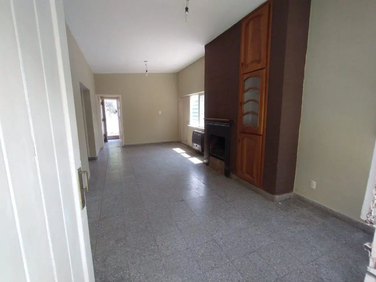 CASA EN BARRIO PARQUE DRUMMOND EN VENTA 2