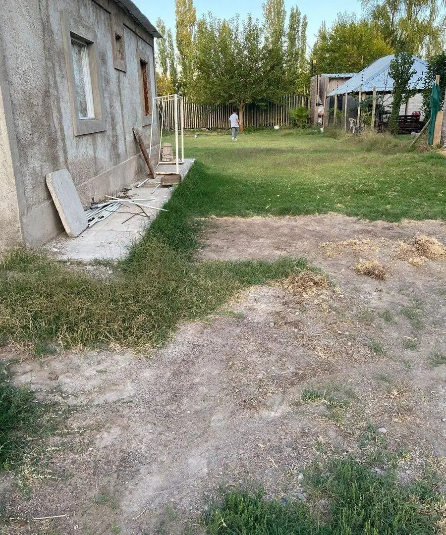 LOTE CON CASA EN OBRA Barrio Cerrado 8
