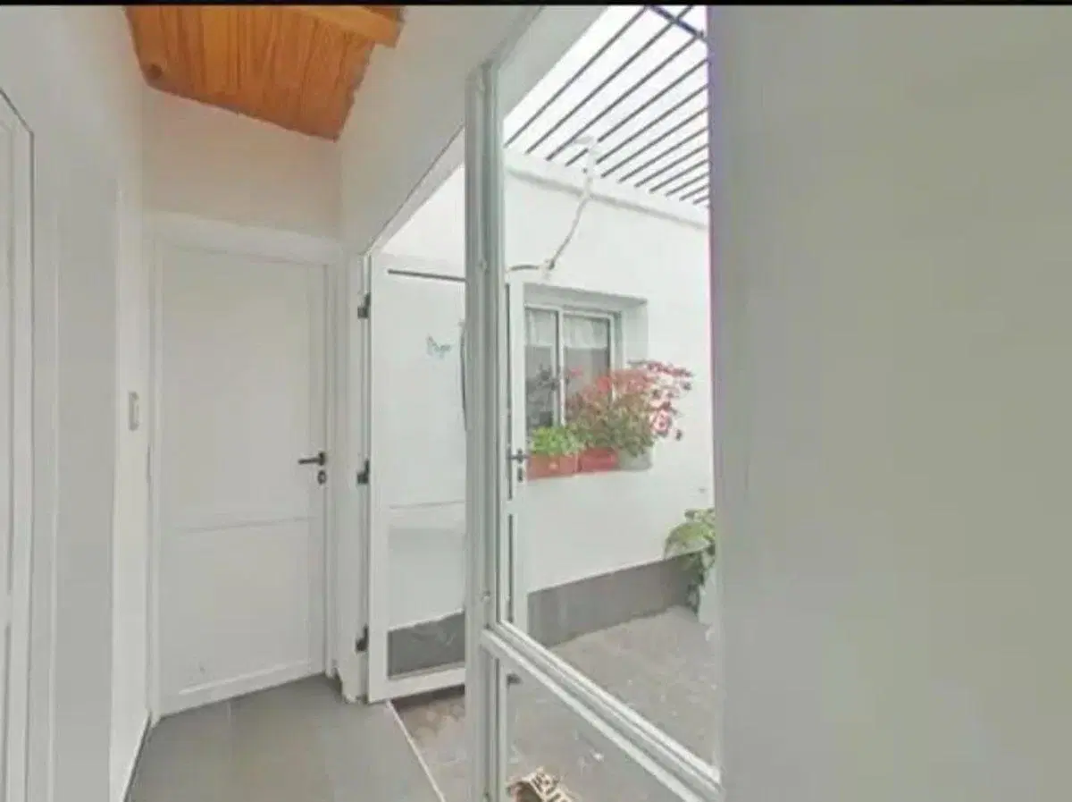 Casa en Venta, 3 habitaciones Rodeo del Medio 5