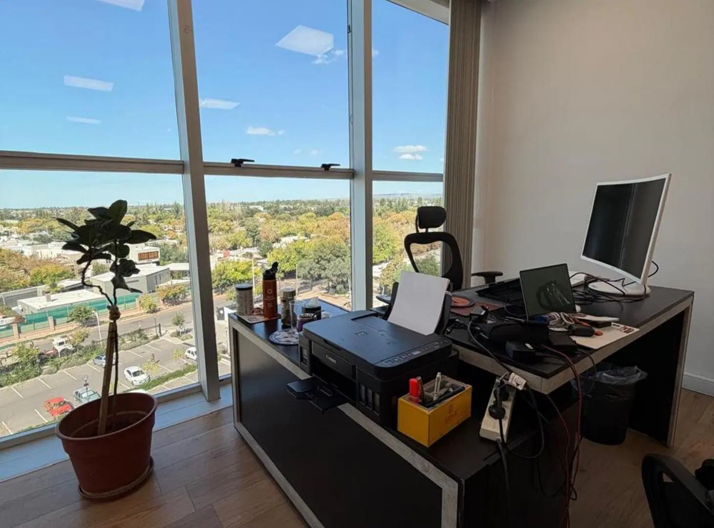 OFICINA EN EDIFICIO PREMIUM VISTA PUEBLO 2