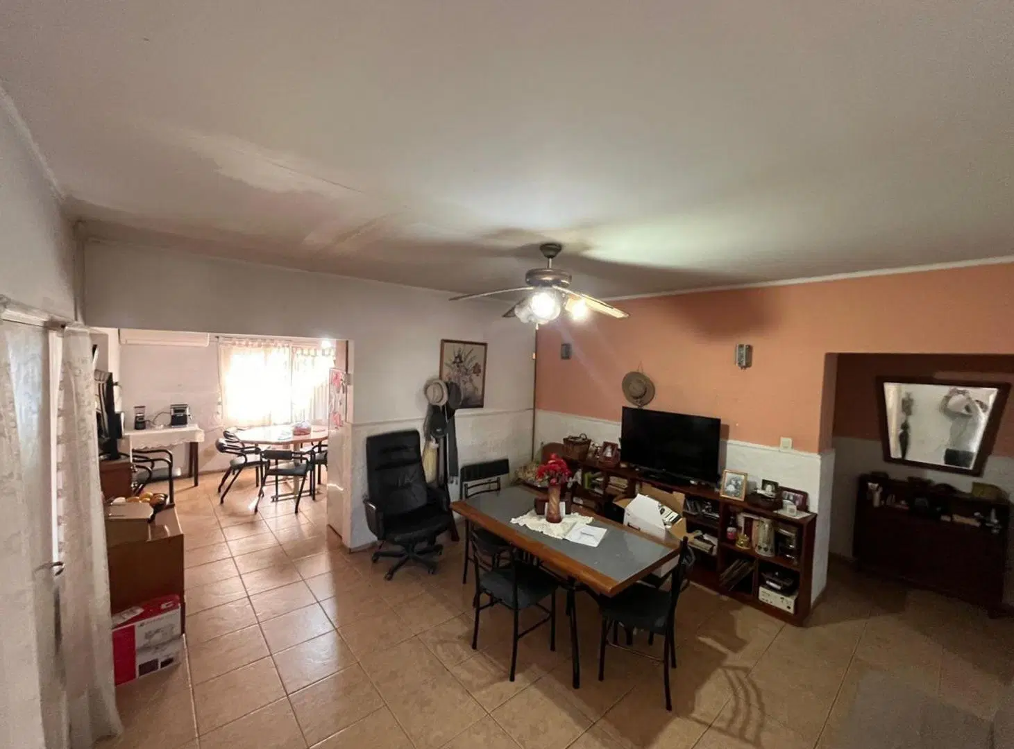 VENTA DE CASA Y DPTO CALLE A. DEL VALLE GODOY CRUZ 2