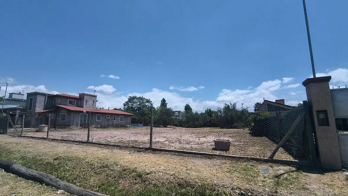 LOTE CENTRAL B° DON DAVID 4