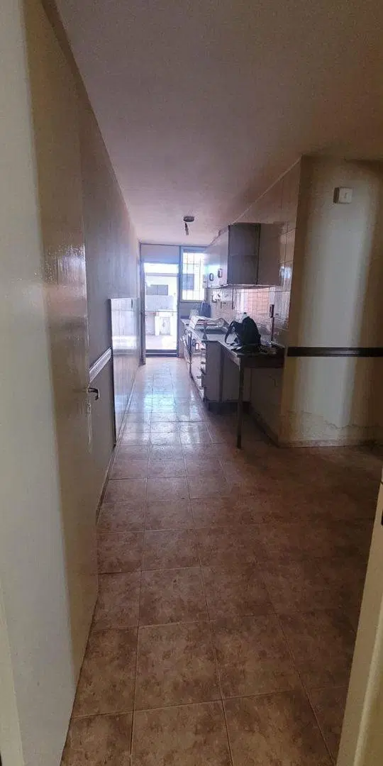 CASA 4 HABITACIONES EN VENTA - LAS HERAS 5
