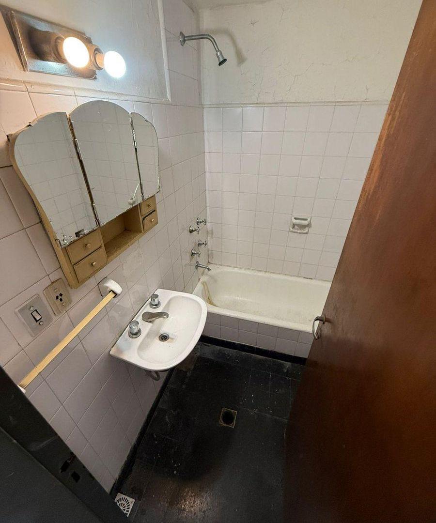 Foto de DEPARTAMENTO EN PLENO CENTRO DE MENDOZA, imagen 4