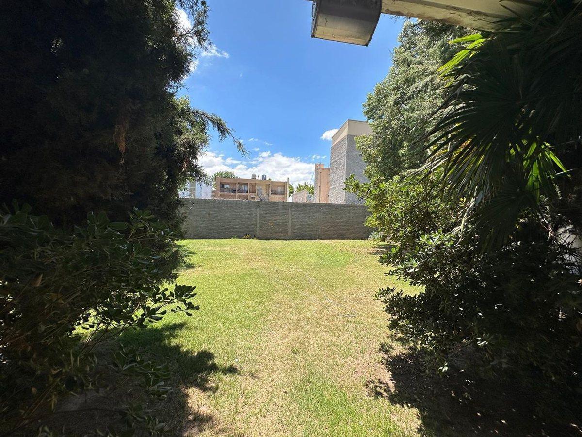 Foto de MONOAMBIENTE AMOBLADO EN PLENO CENTRO DE LUJÁN, imagen 1