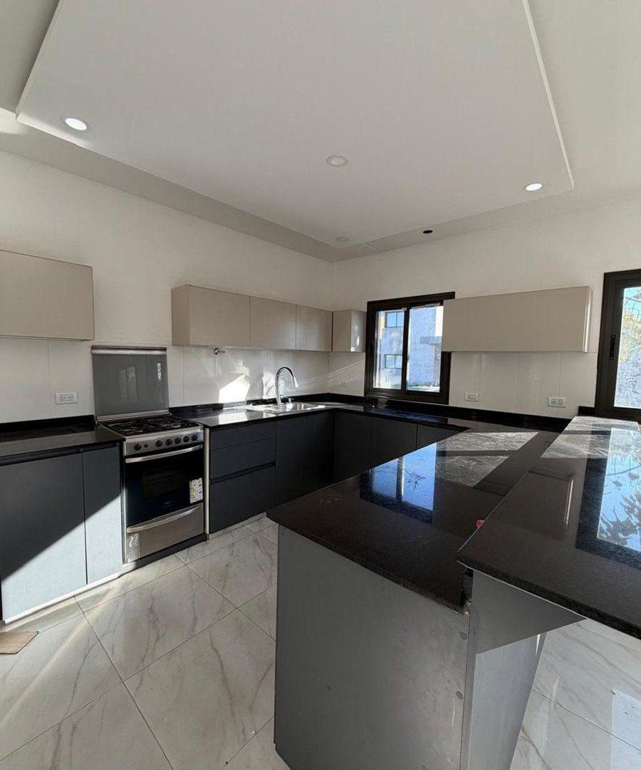 Foto de CASA DE 3 DORMITORIOS EN BARRIO PRIVADO ZETTAVI, imagen 5