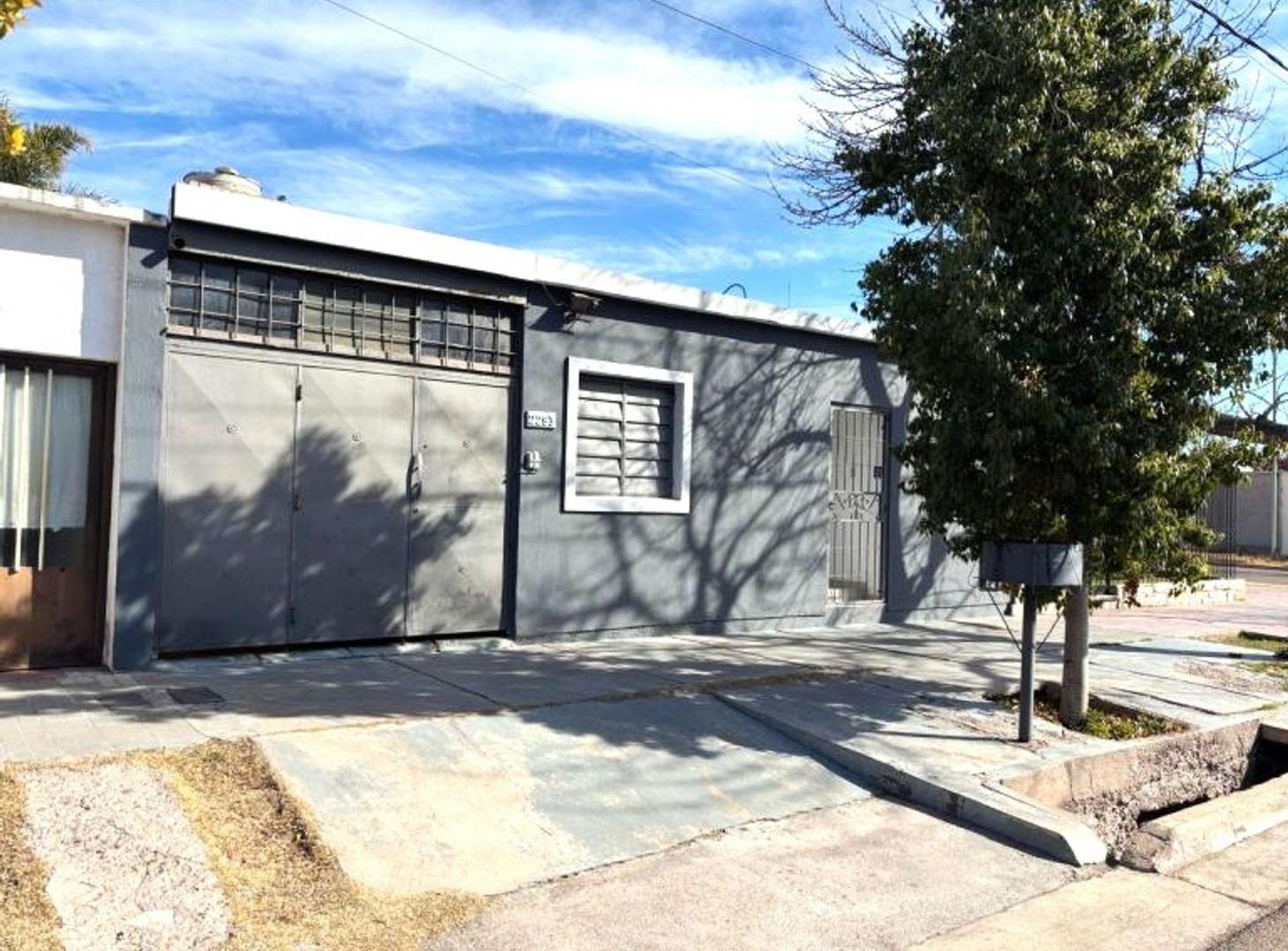 Foto de VENTA CASA + DEPARTAMENTO BARRIO FUCHS GODOY CRUZ, imagen 5