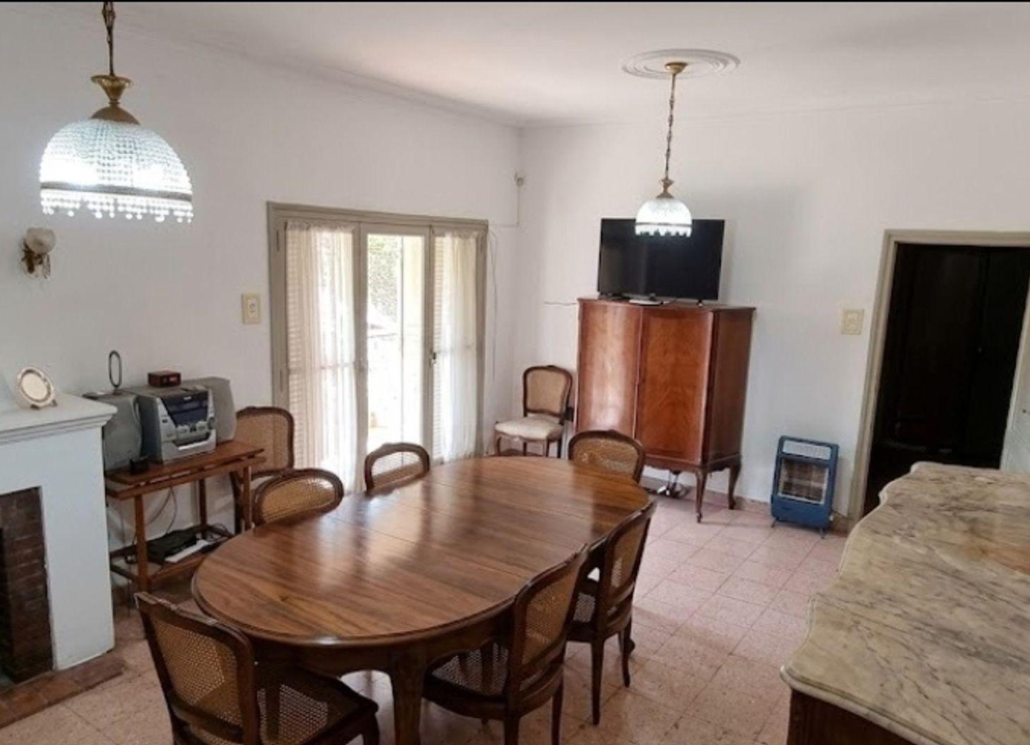 Foto de CASA EN VENTA CHACRAS DE CORIA. BARRIO BESARES, imagen 1