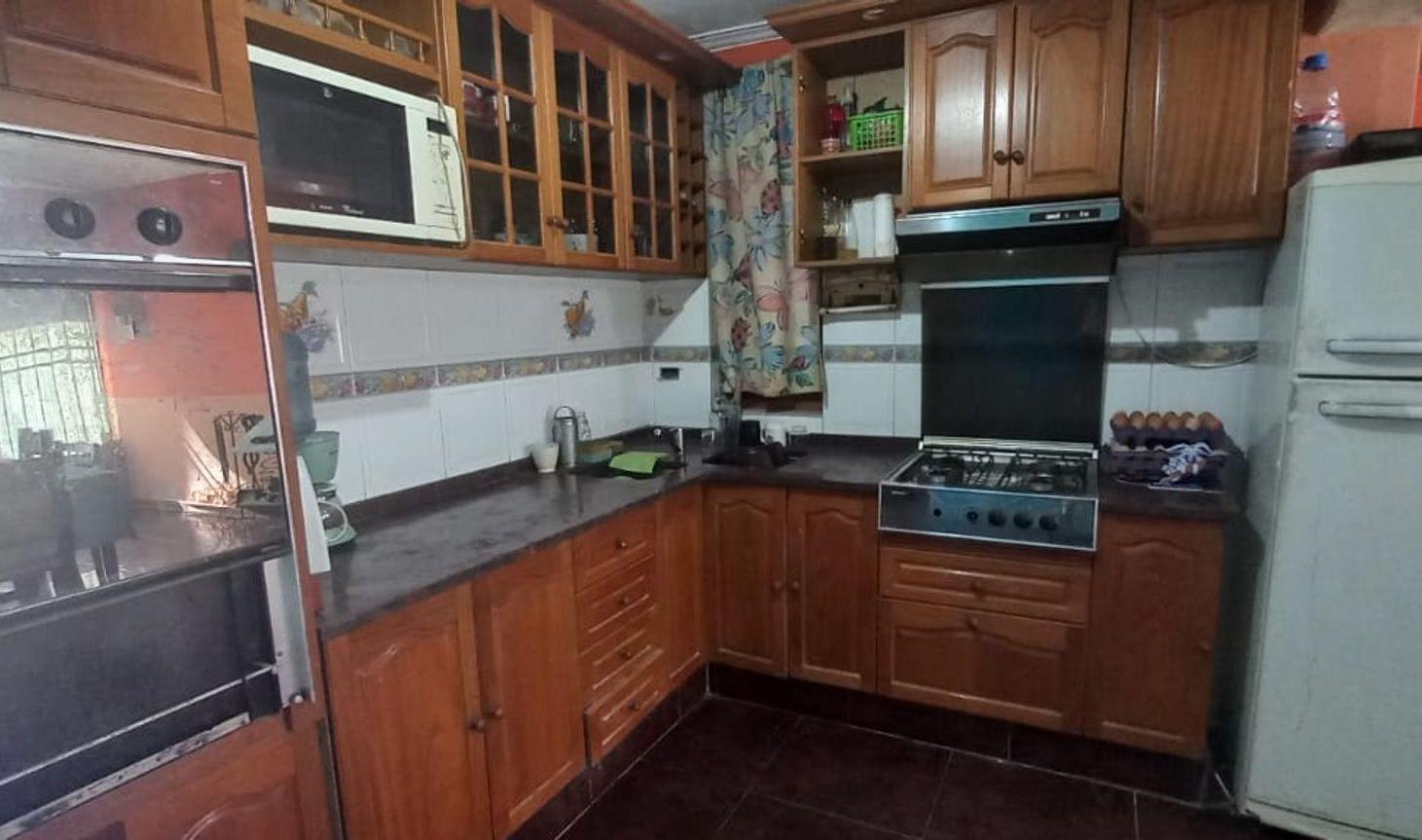 Foto de VENTA CASA ZONA LUZURIAGA 3 DORMITORIOS, imagen 2