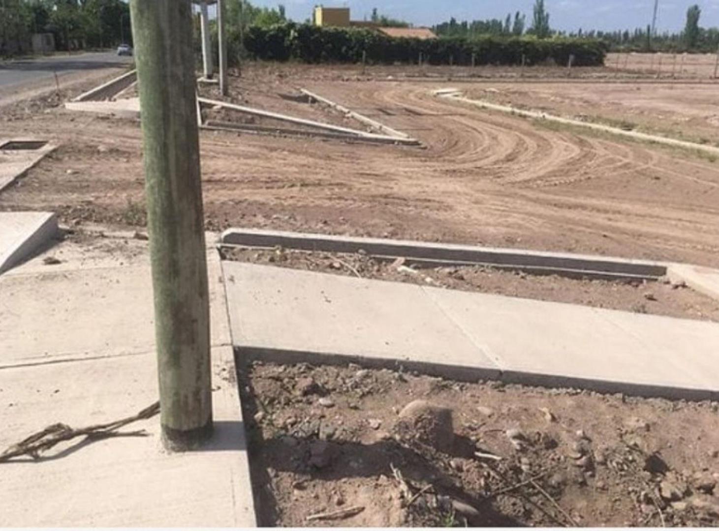 Foto de INVERSIÓN Venta lote 770 m² Plan 26 Agua y Energia, imagen 3