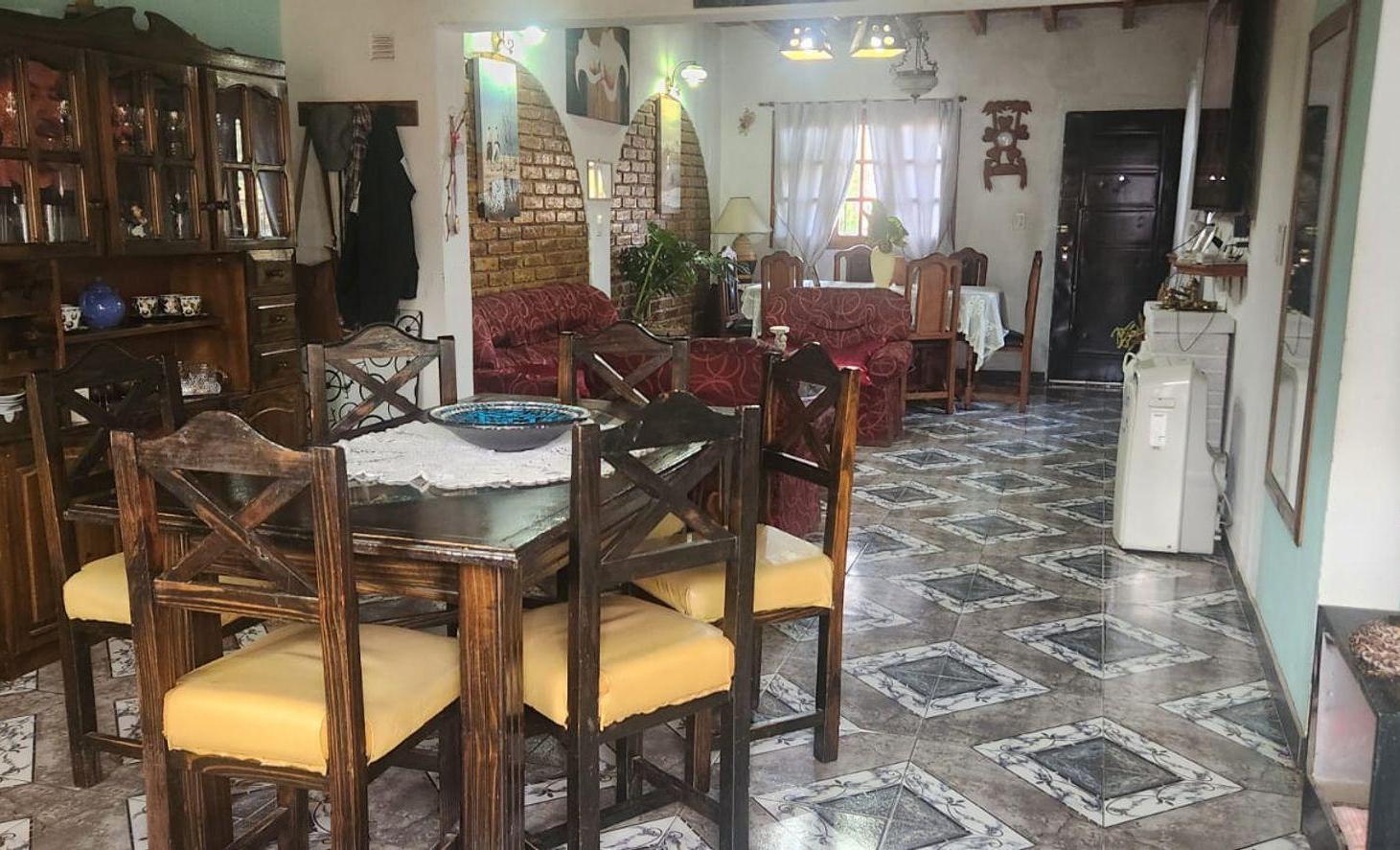 Foto de VENTA DE CASA EN BARRO 17 DE OCTUBRE, LAS HERAS., imagen 3