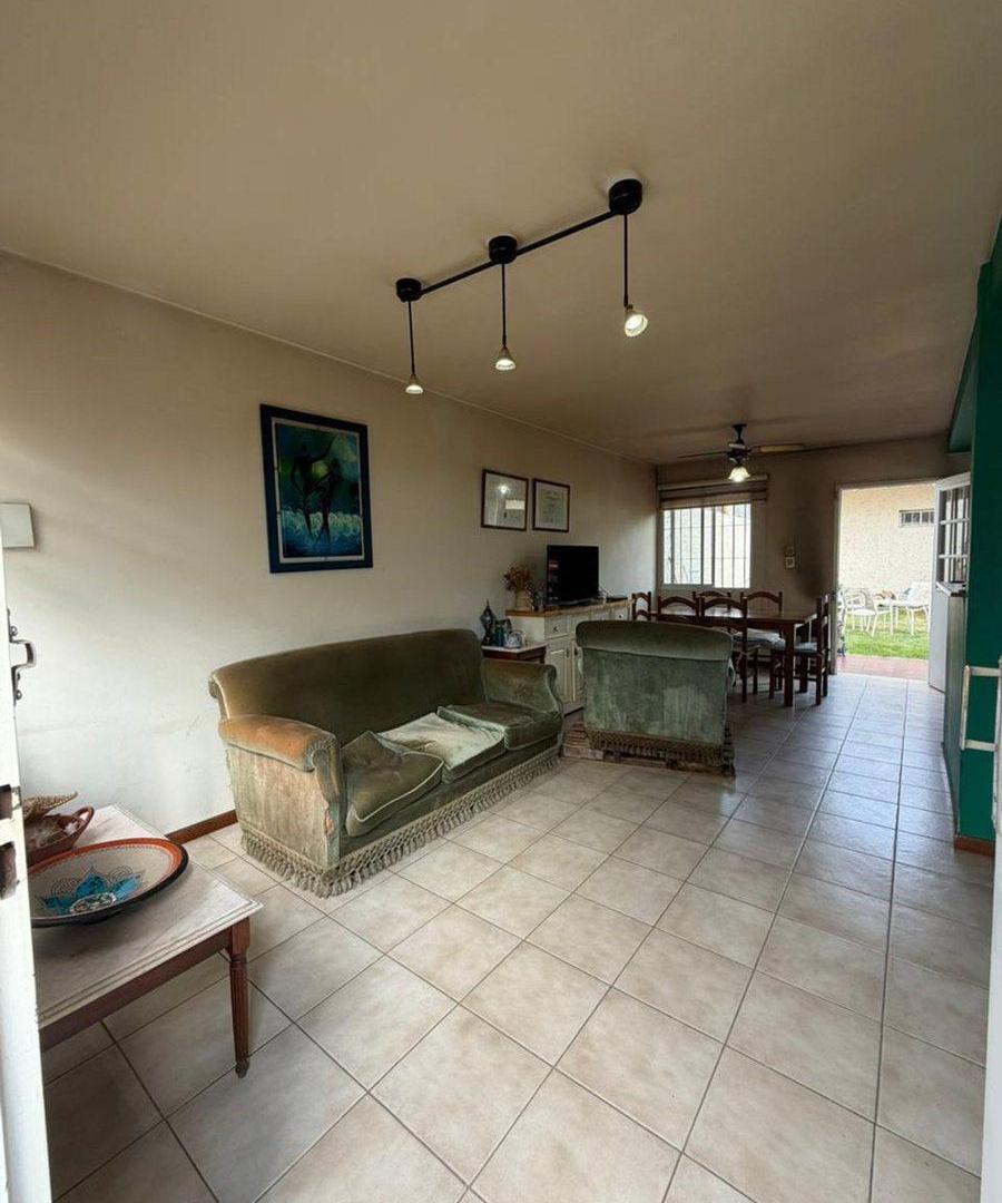 Foto de HERMOSA CASA EN GUAYMALLÉN, imagen 3
