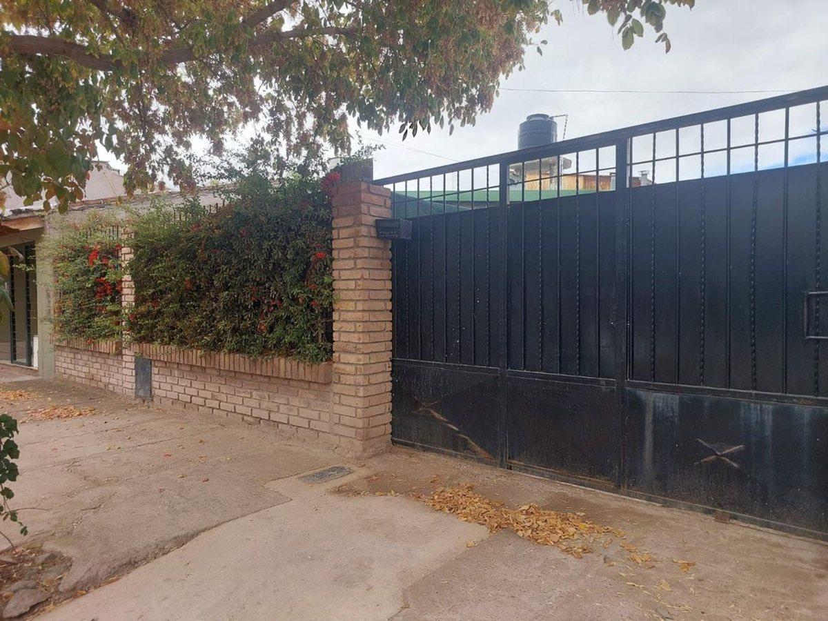 Foto de Venta de Casa + Departamento, Luján de Cuyo, imagen 4