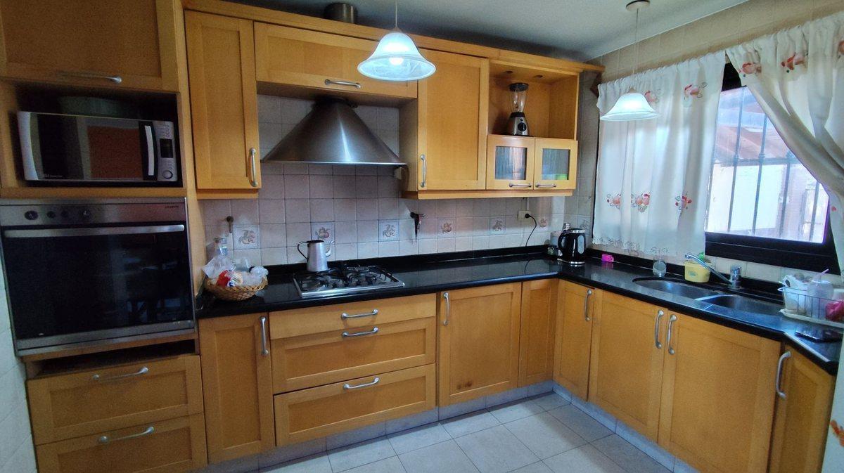 Foto de VENTA DE HERMOSA CASA EN VISTALBA APTA CREDITO, imagen 1