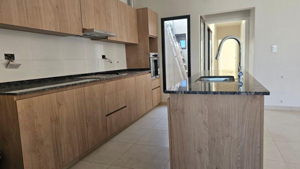 Foto de CASA A ESTRENAR EN VENTA BARRIO LAS RETAMAS MAIPÚ, imagen 4