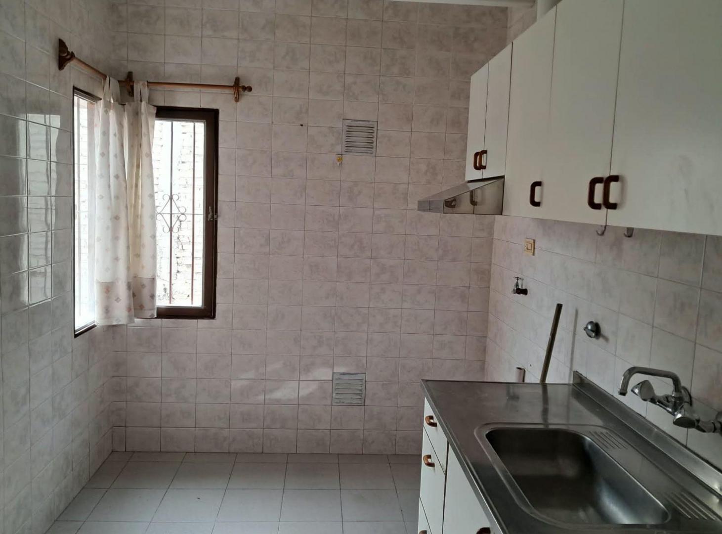 Foto de ALQUILER DEPTO 2 HAB -1ER PISO- CALLE SERPA,LUJAN., imagen 5