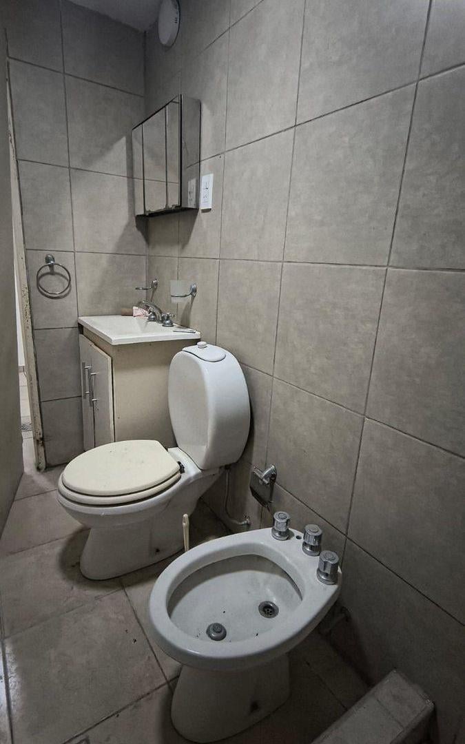 Foto de DEPARTAMENTO + LOCAL en Venta - 4TA SECCION, imagen 4