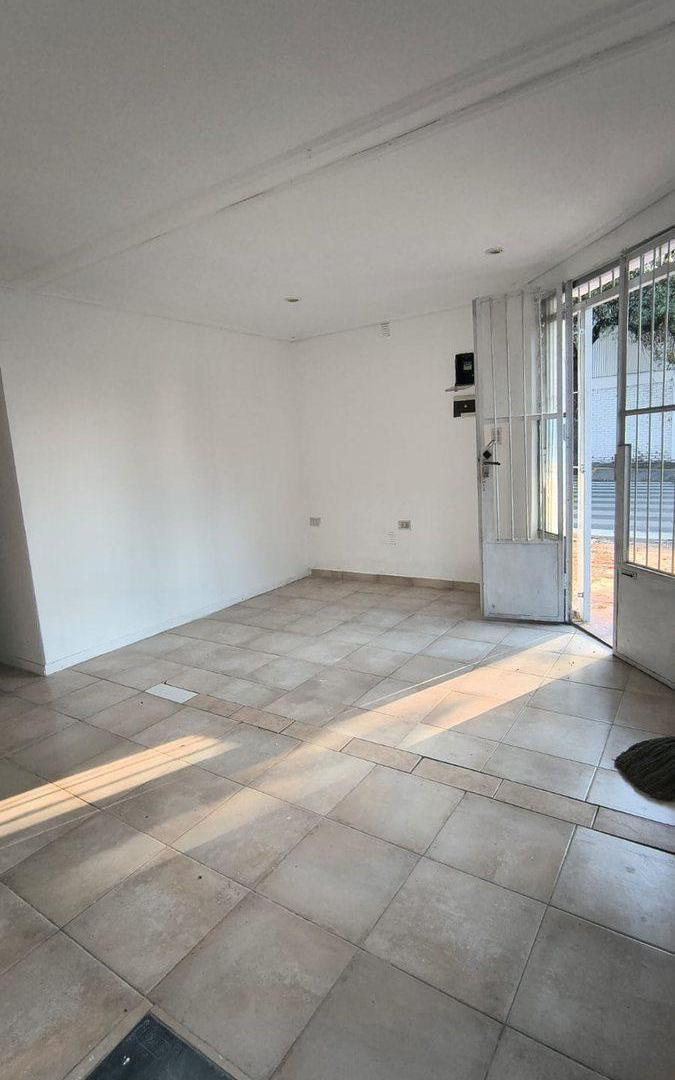 Foto de DEPARTAMENTO + LOCAL en Venta - 4TA SECCION, imagen 3