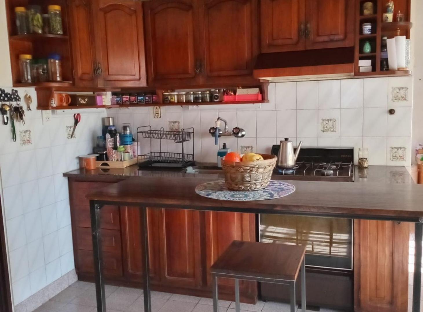 Foto de Venta casa 3 dormitorios Barrio Soberania Nacional, imagen 3