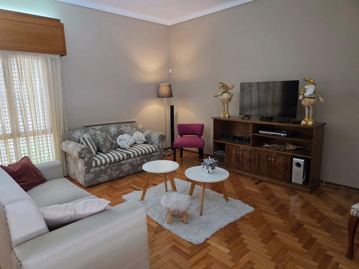 Foto de VENTA CASA DE CATEGORIA APTA CREDITO, imagen 4