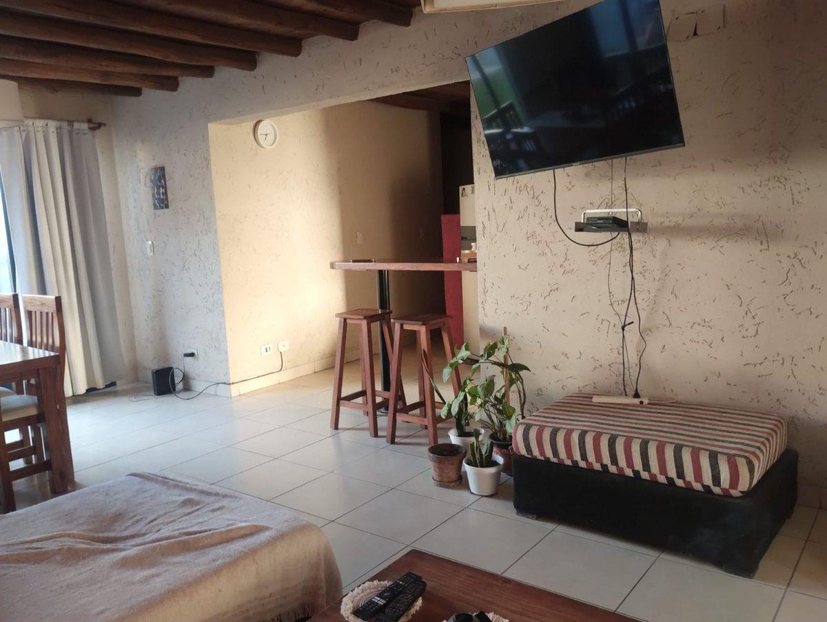 Foto de CASA IDEAL EN ZONA CENTRICA DE LUJAN EN VENTA, imagen 1