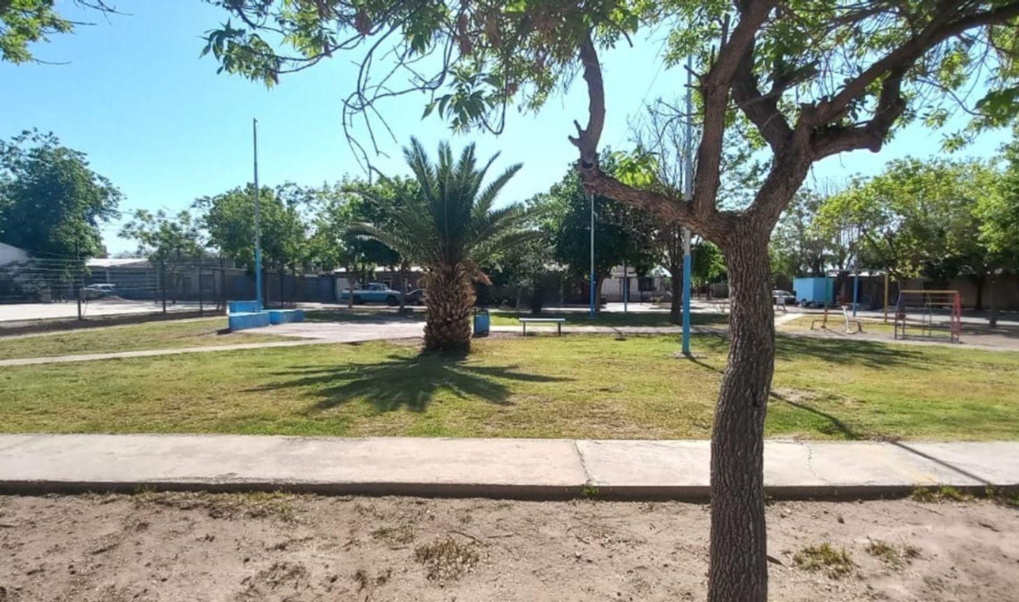Foto de VENTA CASA ZONA LUZURIAGA 3 DORMITORIOS, imagen 2