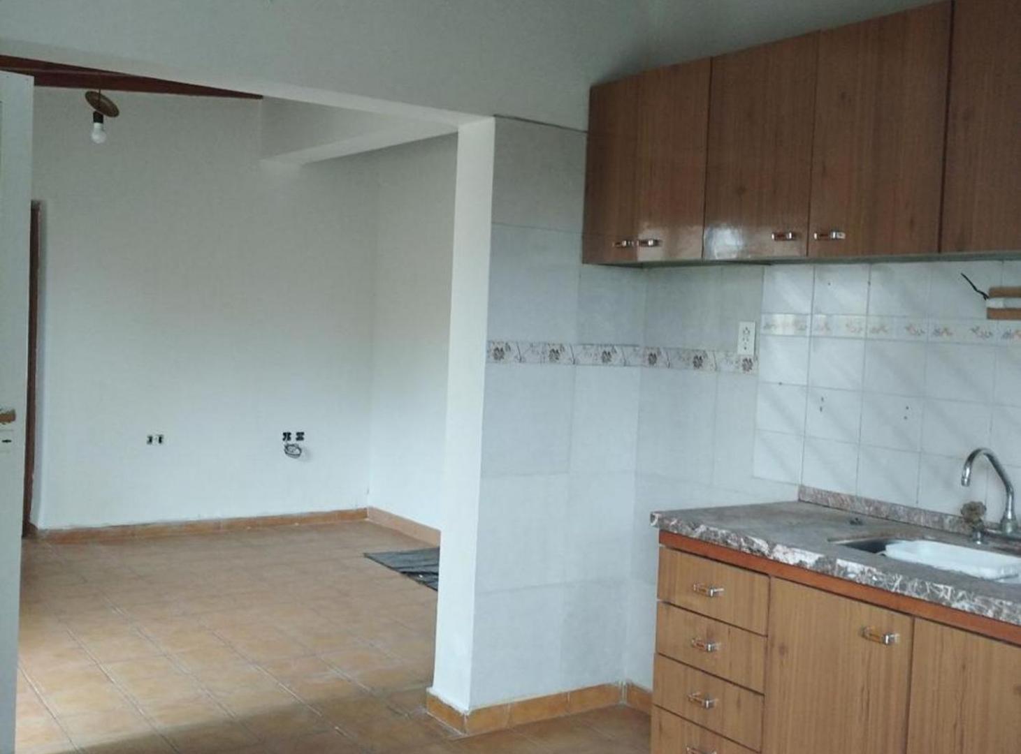 Foto de VENTA CASA GODOY CRUZ CON JARDÍN, imagen 4