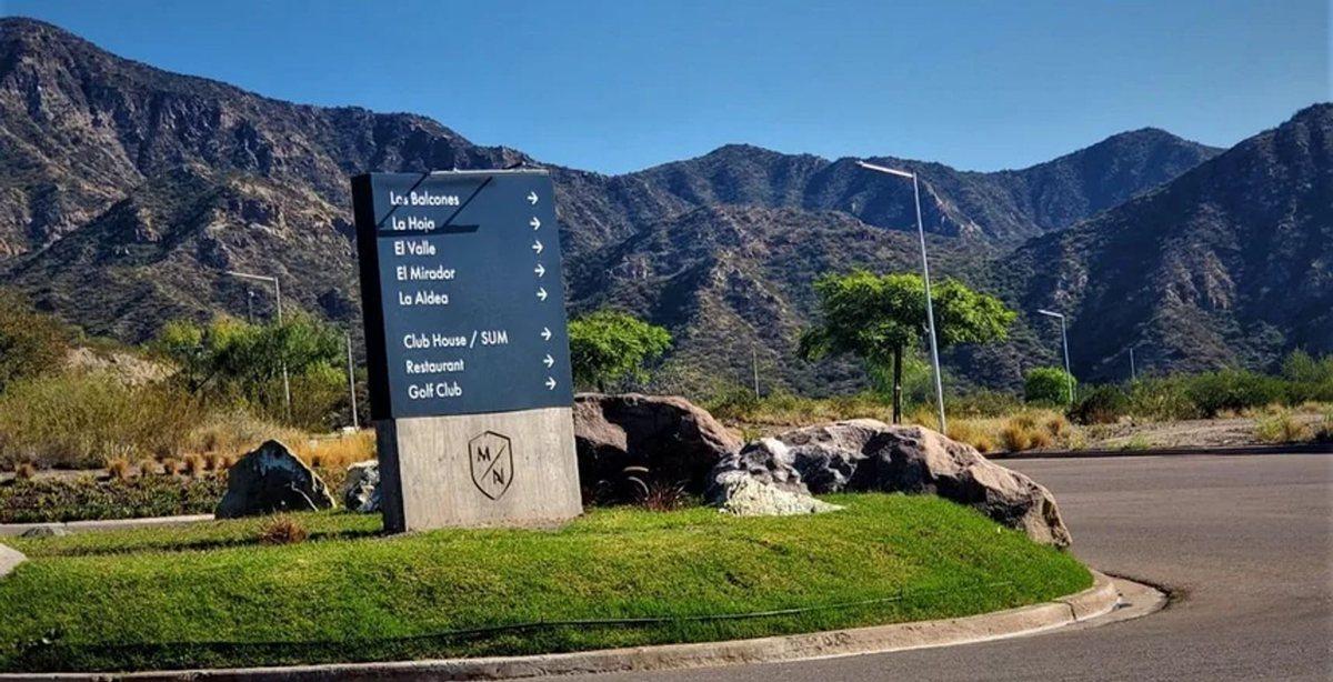 Foto de EXCLUSIVO LOTE EN BARRIO PRIVADO MENDOZA NORTE, imagen 1