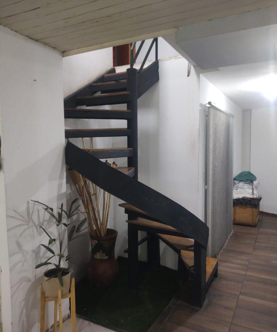 Foto de VENTA DE CASA- VISTALBA, CALLE REINOSO 1367, imagen 3