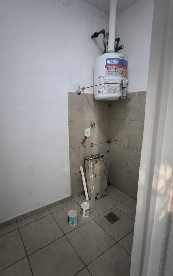 Foto de DEPARTAMENTO + LOCAL en Venta - 4TA SECCION, imagen 2