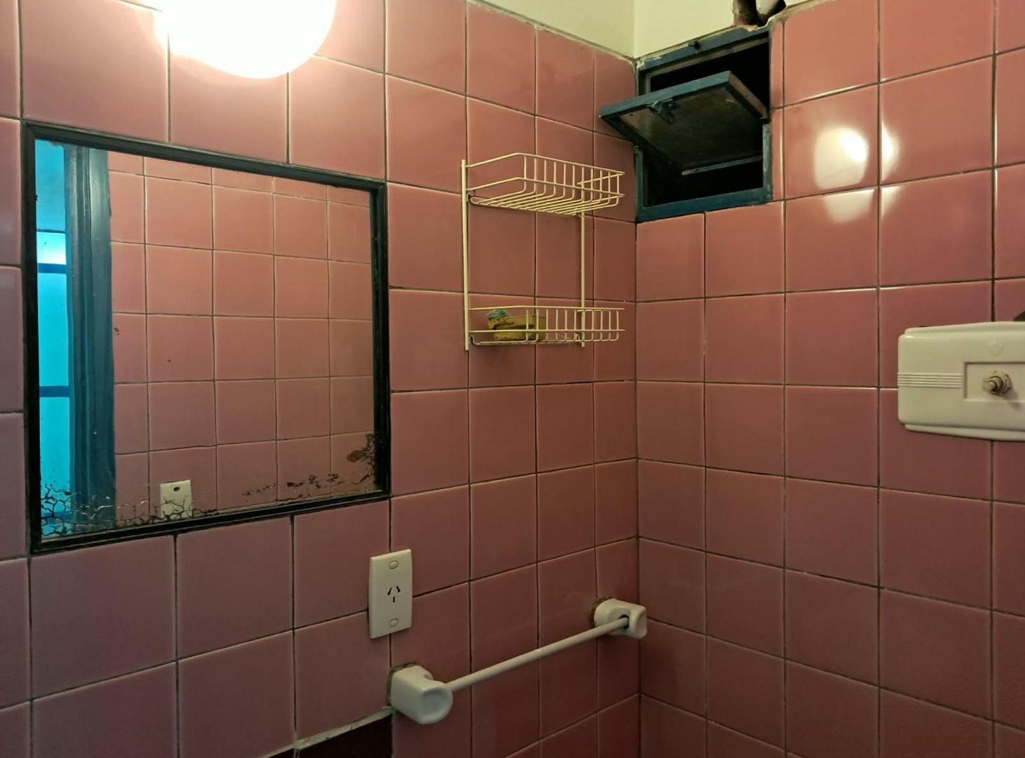 Foto de VENTA OFICINA 9 DE JULIO Y RIVADAVIA -CDAD MZA, imagen 1