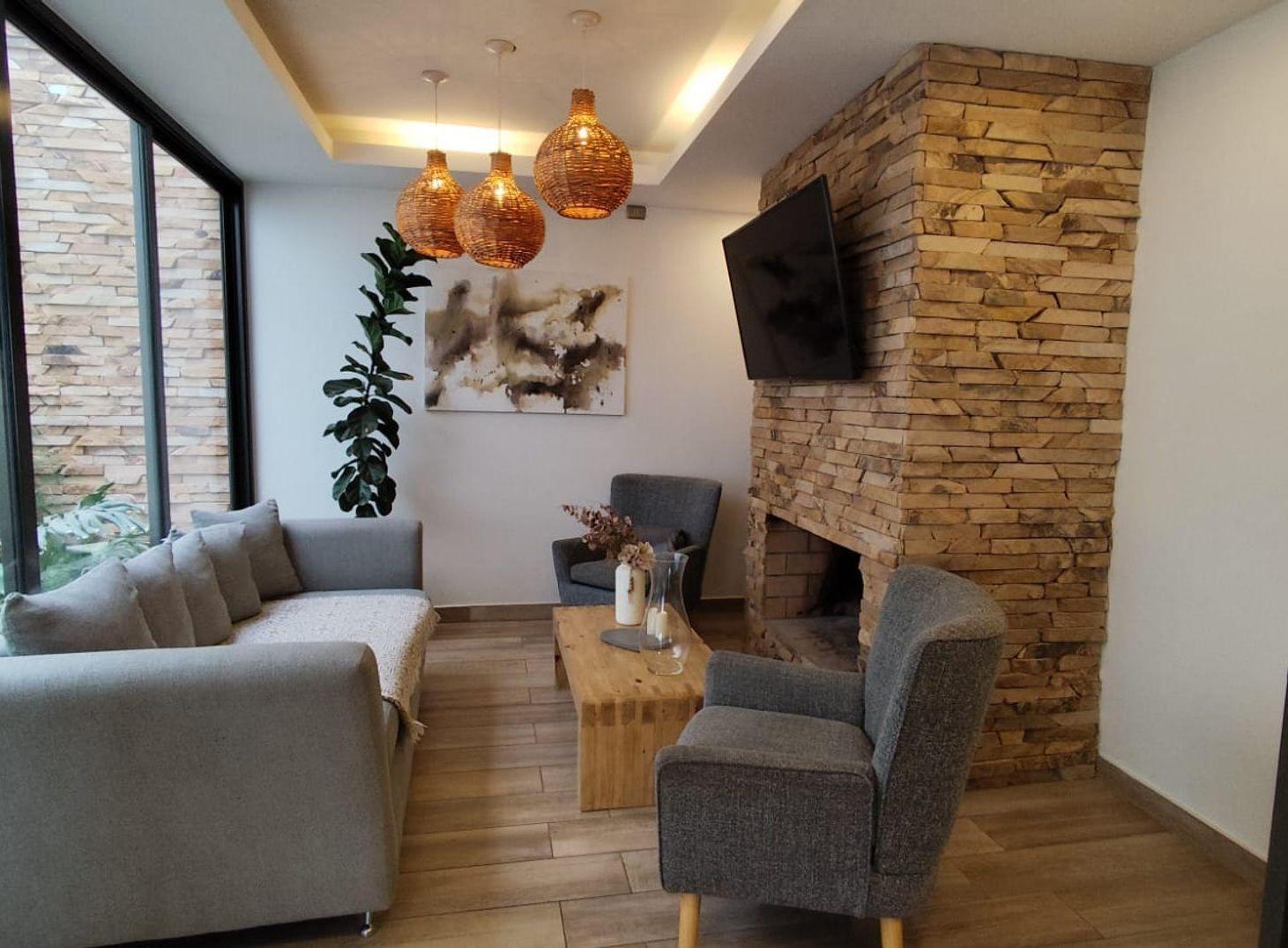 Foto de HERMOSA CASA DE CATEGORIA CENTRICA, imagen 1