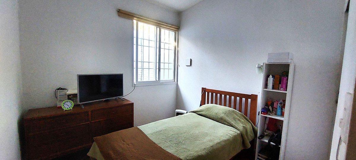 Foto de CASA SOBRE CALLE SARMIENTO, LUZURIAGA, MAIPÚ, imagen 5