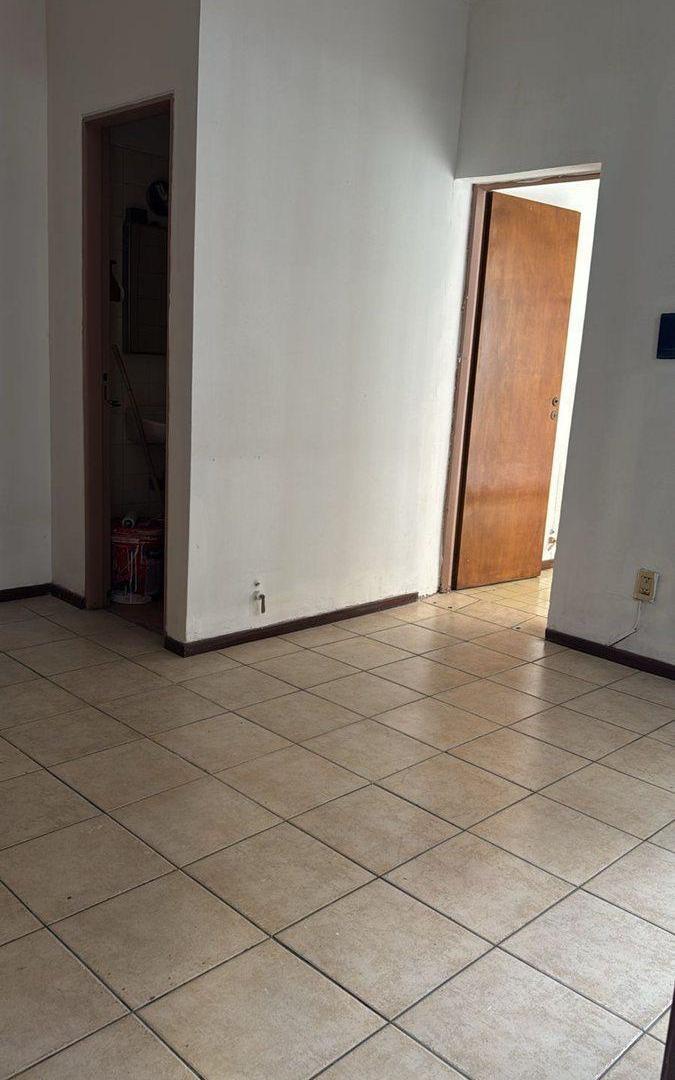 Foto de OPORTUNIDAD DE 2 LOCALES EN EL CORAZON DE MENDOZA, imagen 1