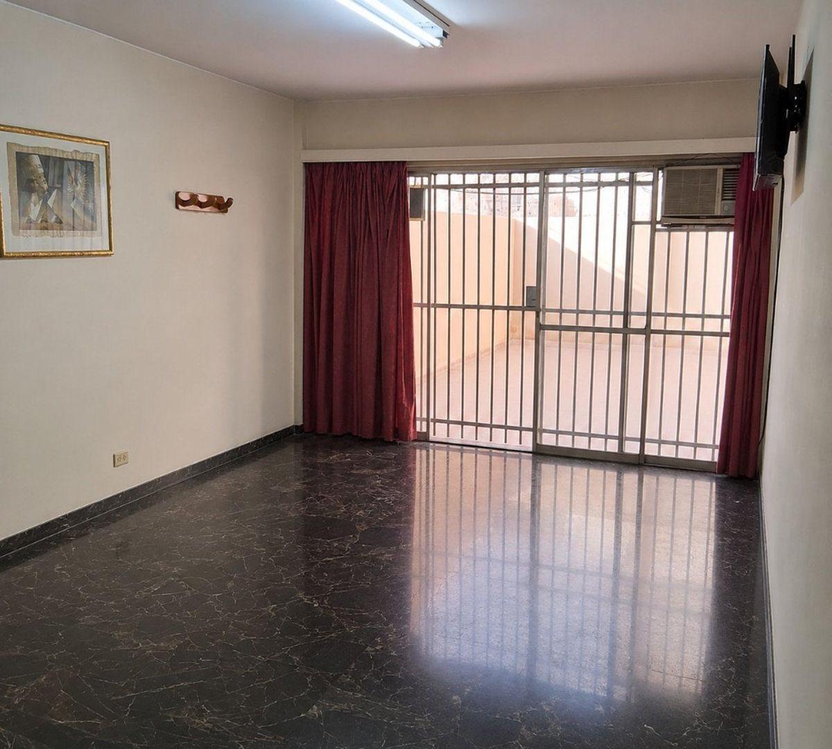 Foto de DEPARTAMENTO CON PATIO DE 22 m2, imagen 1