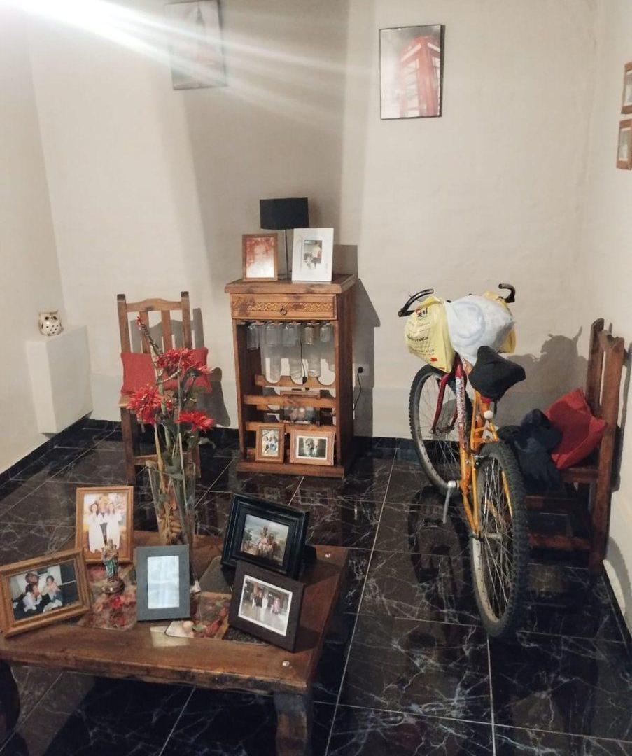Foto de Hermosa casa esquina en venta, Godoy Cruz, imagen 4